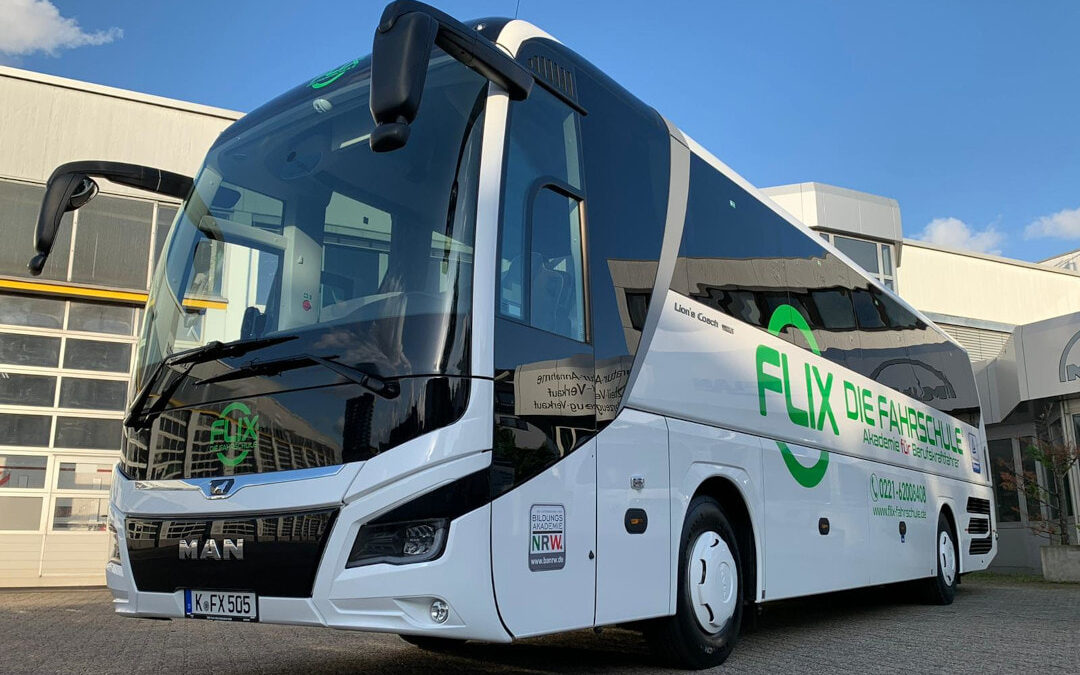 Busfahrer-Ausbildung bei Flix die Fahrschule Köln und Bergisch Gladbach