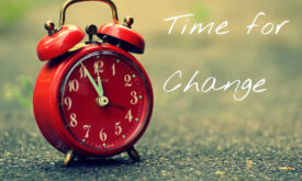 Zeit für Veränderung - Wecker kurz vor 12 Uhr